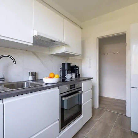 Apartment 2-zimmer-wohnung In Meeresnahe
